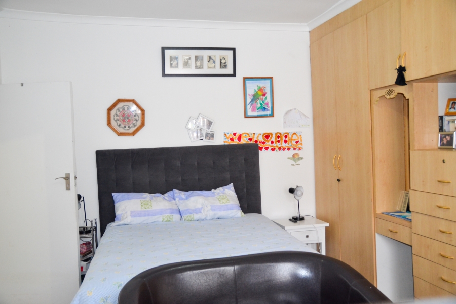 4 Bedroom Property for Sale in Rondebosch East Western Cape